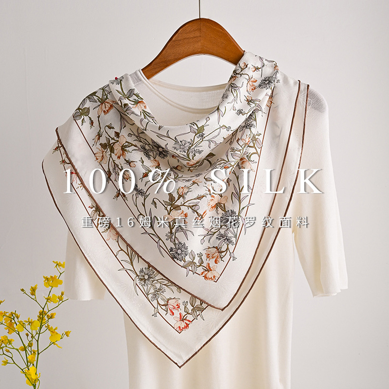 Bandana Floral Doux et Apaisan - Hair Care Lotion avis et prix
